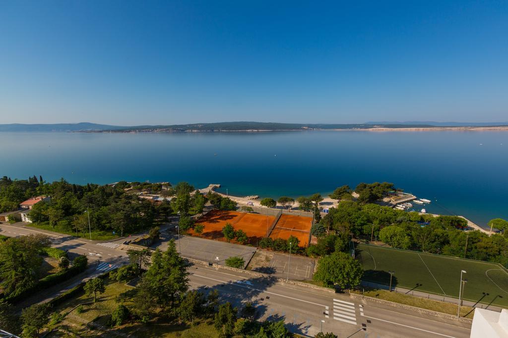 Hotel Omorika Crikvenica Exterior photo